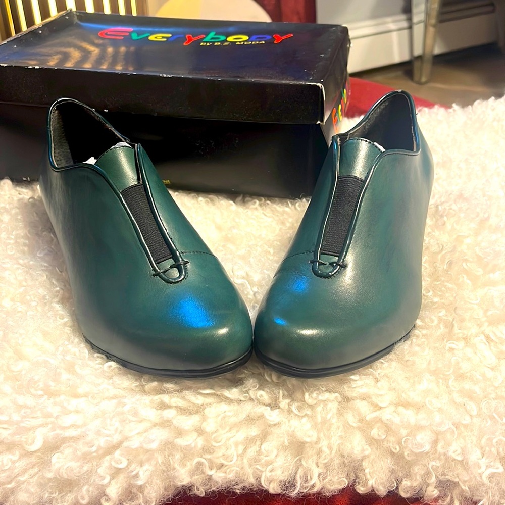 Everybody by B.Z. Moda leather shoes 8.5